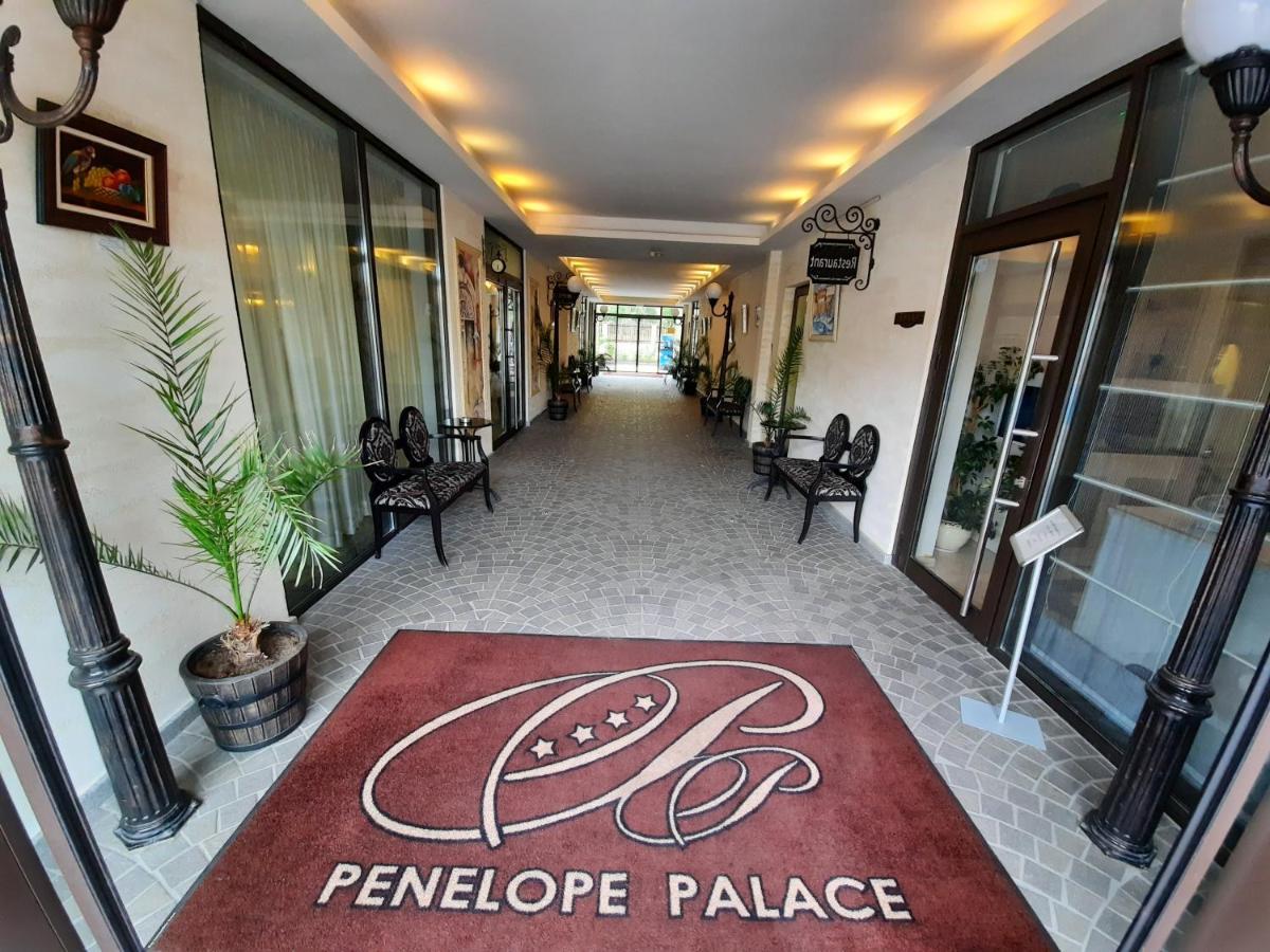 Private Apartments By The Sea With A Large Terrace In Apart Hotel! Pomorie Ngoại thất bức ảnh