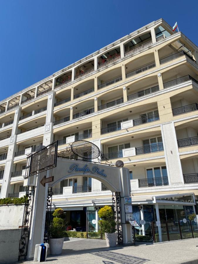 Private Apartments By The Sea With A Large Terrace In Apart Hotel! Pomorie Ngoại thất bức ảnh